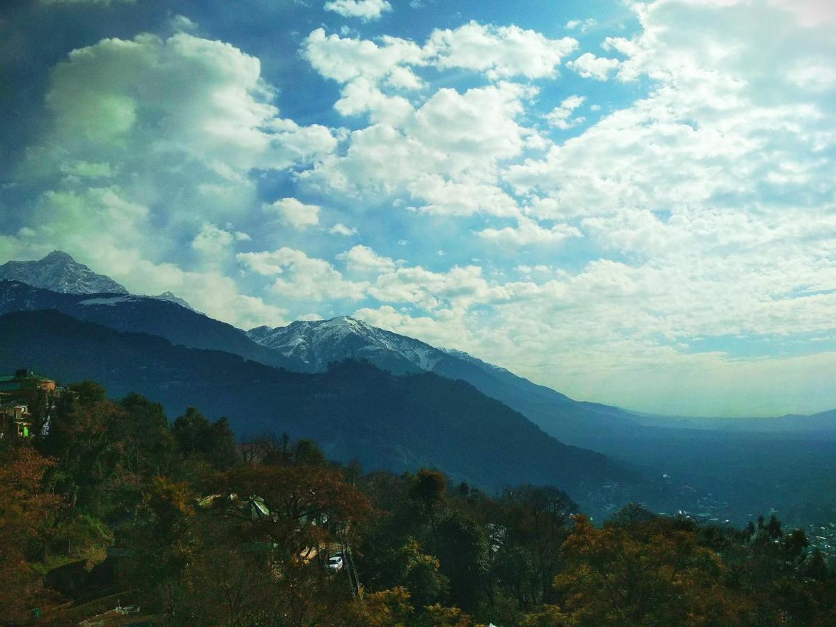 Hotel Bliss Valley Dharamshala - Beautiful View Of Mountains From Rooms Kültér fotó